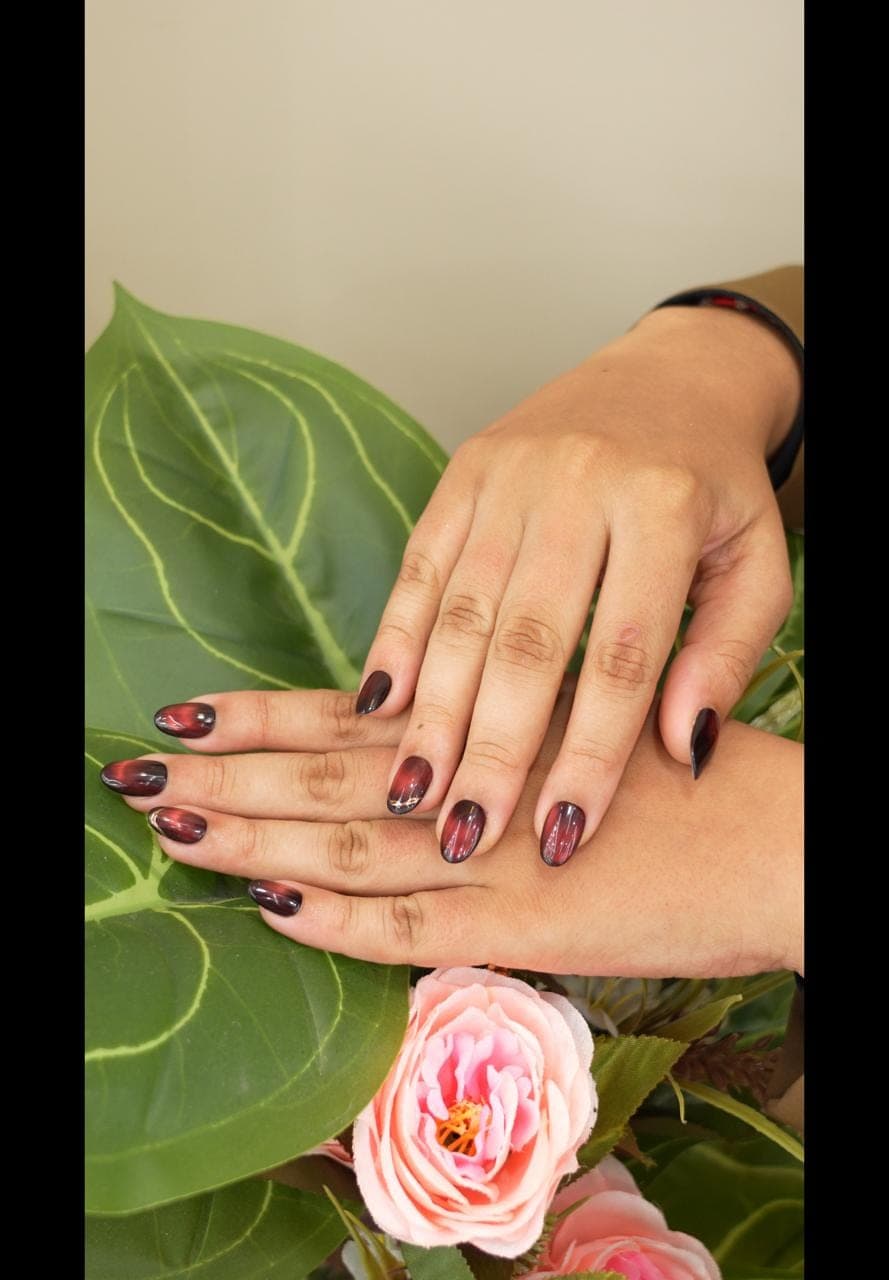 Maroon ombre nail art